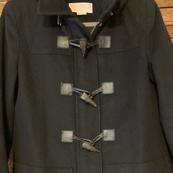 Michael Kors, Black Toggle winter Coat - Picture 4 of 11